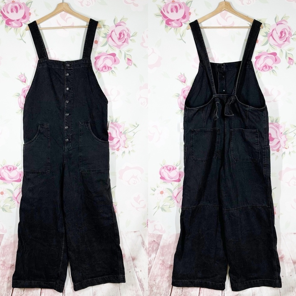 NEW Free People We The Free Fields of Flowers Wide Leg Black Denim Overalls XL